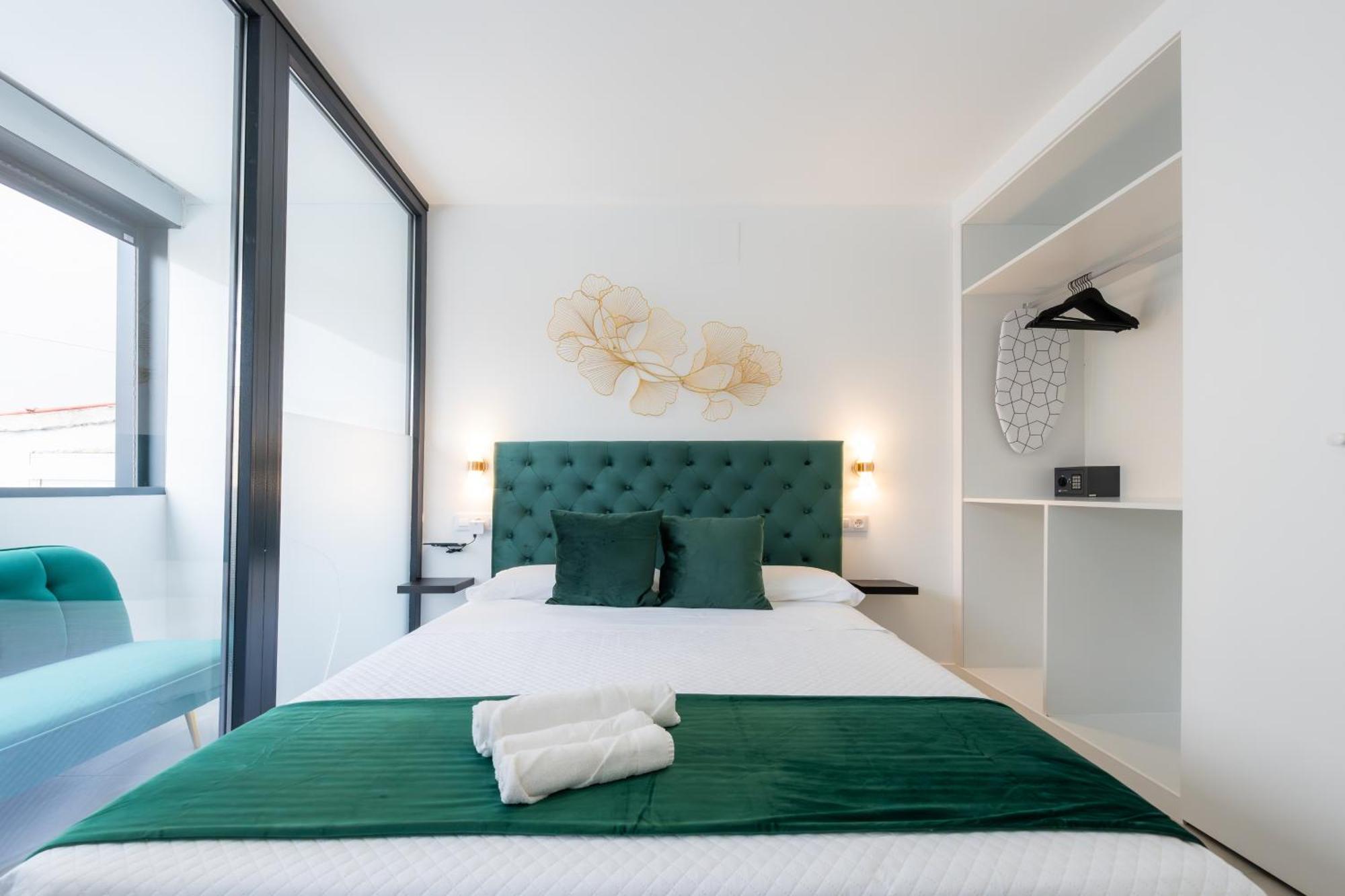 Lemon Apartment & Hotels Bernabeu Мадрид Экстерьер фото