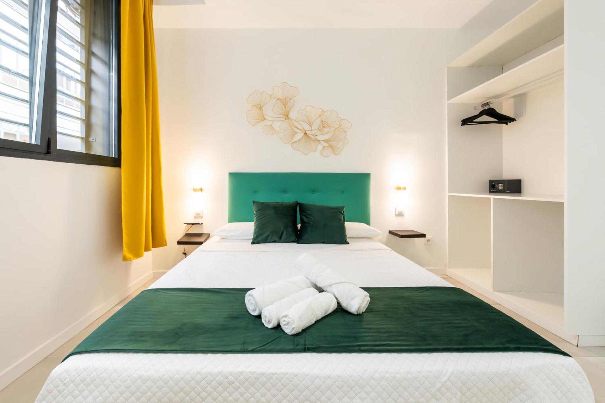 Lemon Apartment & Hotels Bernabeu Мадрид Экстерьер фото